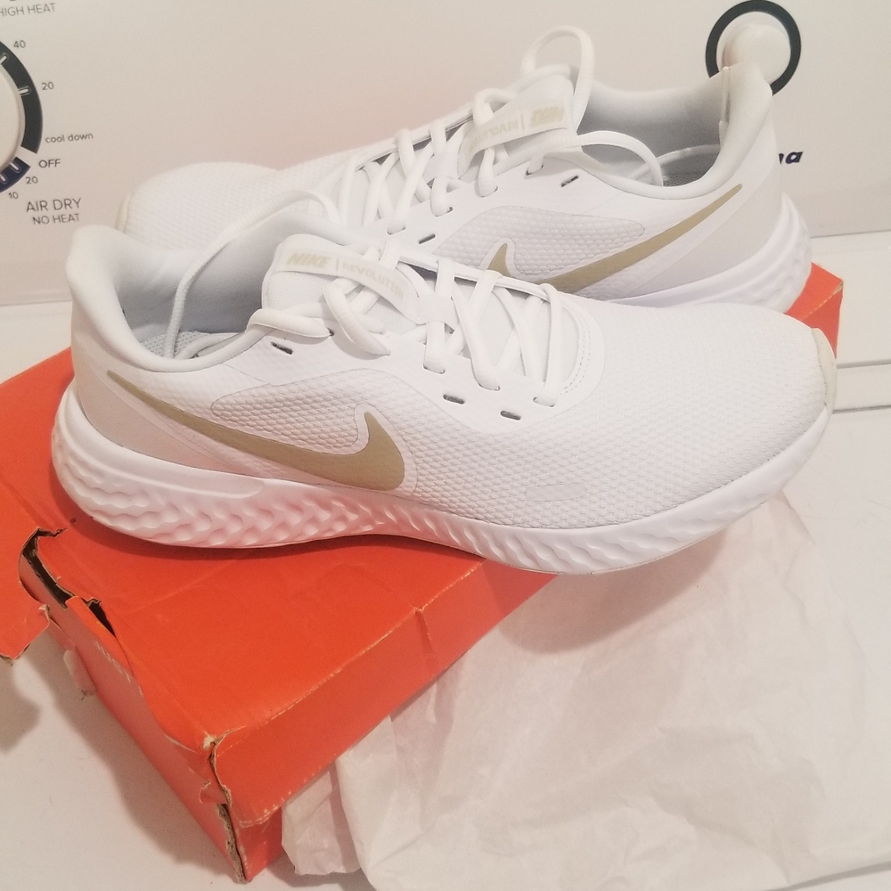 Brand New Women's Nike Revolution 5 White and Gold Athletic Sneakers